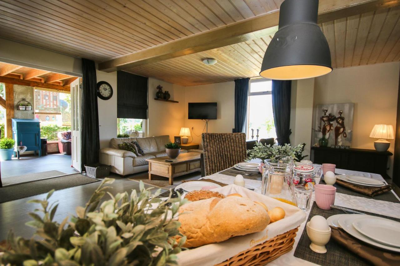 Gasthoeve-De-Drie-Eiken Oploo Bagian luar foto
