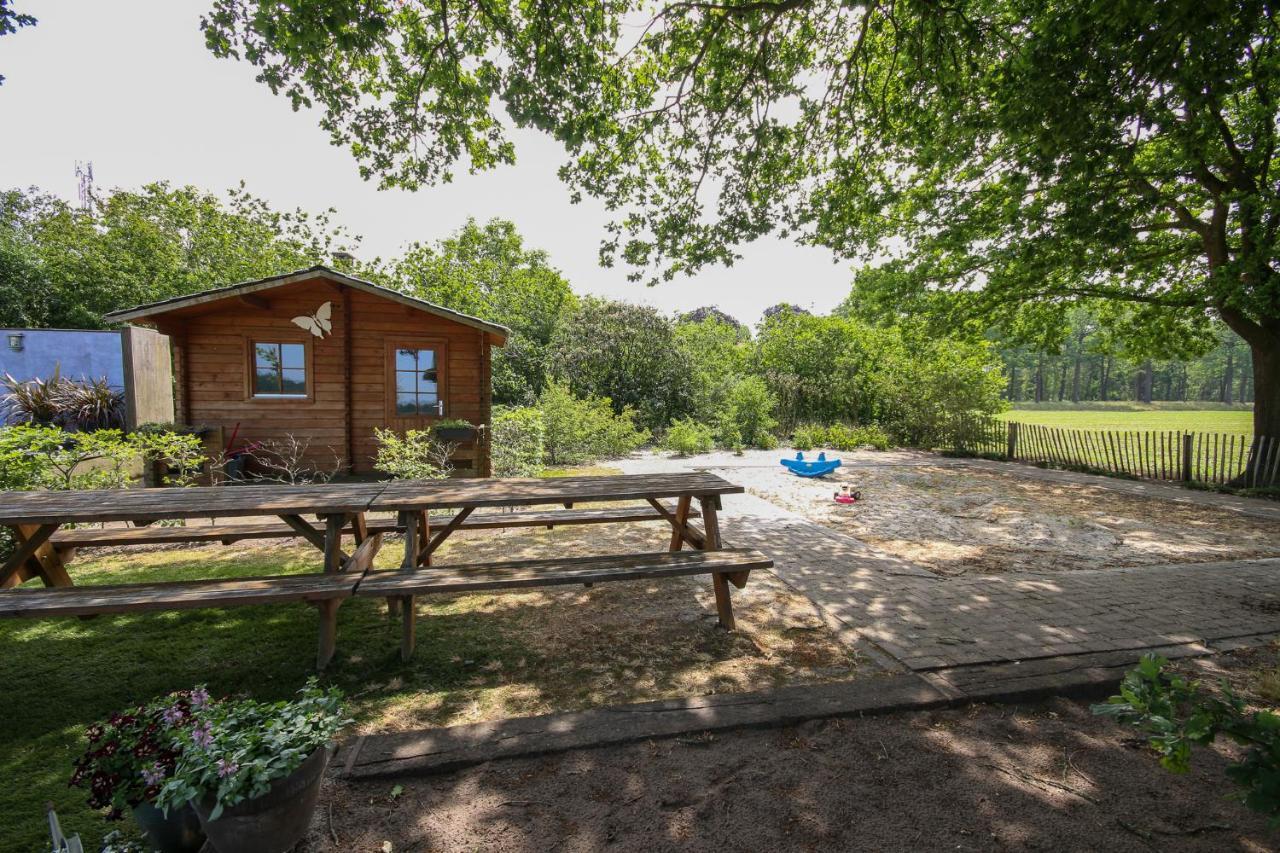 Gasthoeve-De-Drie-Eiken Oploo Bagian luar foto